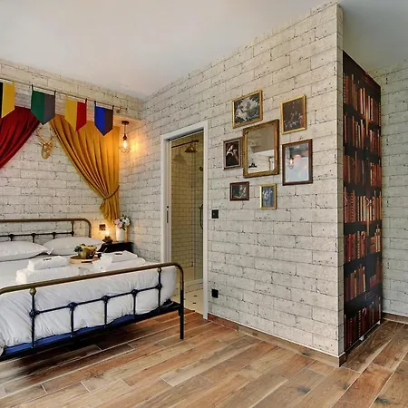 Cmg - Harry Potter Themed Studio In Paris